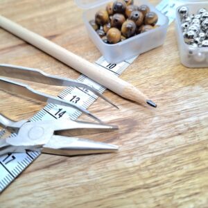 Fabrication artisanale bijoux pierres